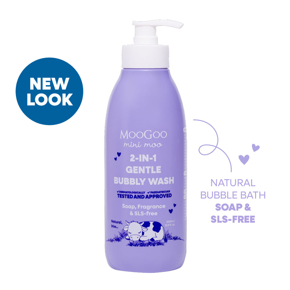 MooGoo natural 2 in 1 bubbly wash in white background, Paediatrician approved gentle cleaner & bubble bath. Soap & SLS free
